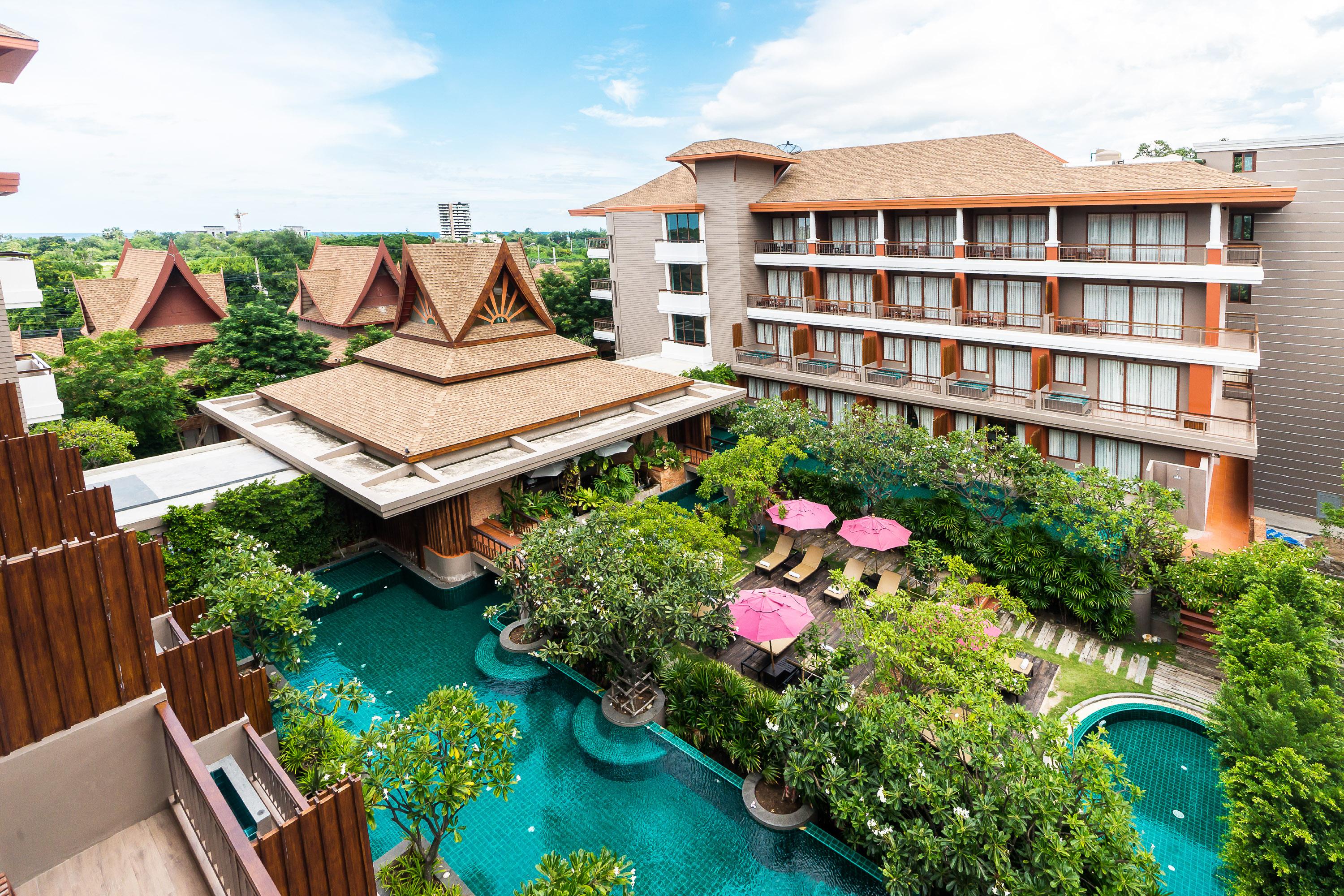 Ayrest Hua Hin Hotel Exterior foto