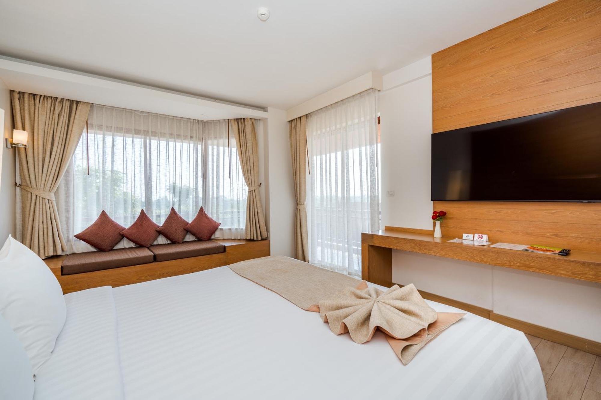 Ayrest Hua Hin Hotel Exterior foto