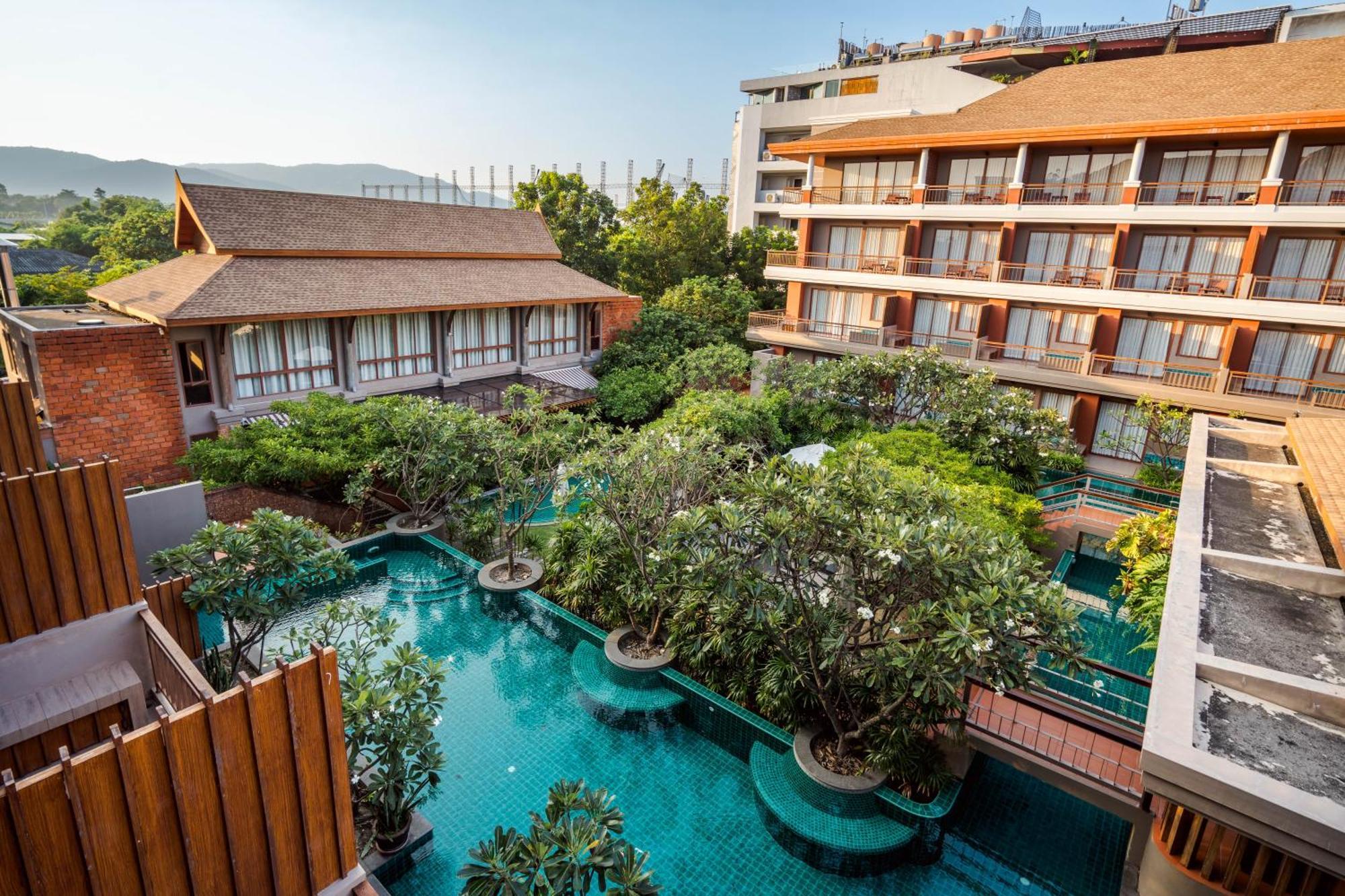 Ayrest Hua Hin Hotel Exterior foto